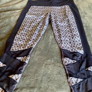 Athleta Capris Women